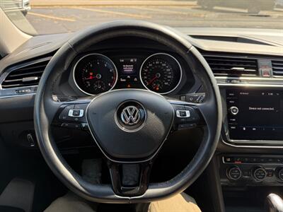 2020 Volkswagen Tiguan SE 4Motion - Photo 24 - Grand Rapids, MI 49512