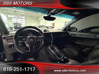 2015 Porsche Macan S   - Photo 9 - Grand Rapids, MI 49512