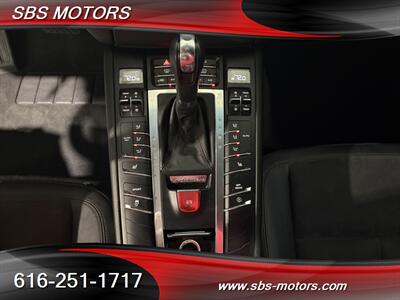 2015 Porsche Macan S   - Photo 13 - Grand Rapids, MI 49512