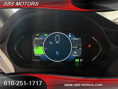 2019 Chevrolet Bolt EV Premier   - Photo 6 - Grand Rapids, MI 49512