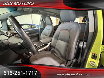2019 Chevrolet Bolt EV Premier   - Photo 8 - Grand Rapids, MI 49512