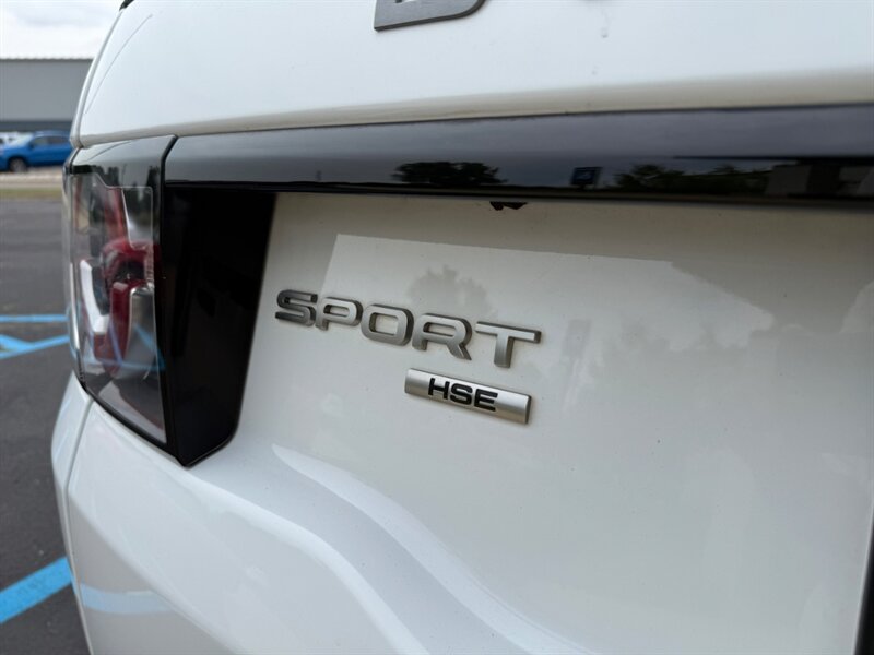 2018 Land Rover Discovery Sport HSE - Photo 13 - Grand Rapids, MI 49512