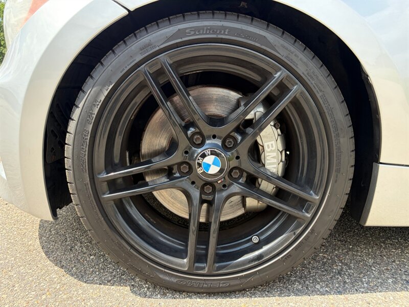 2013 BMW DINAN 135is - Photo 24 - Grand Rapids, MI 49512