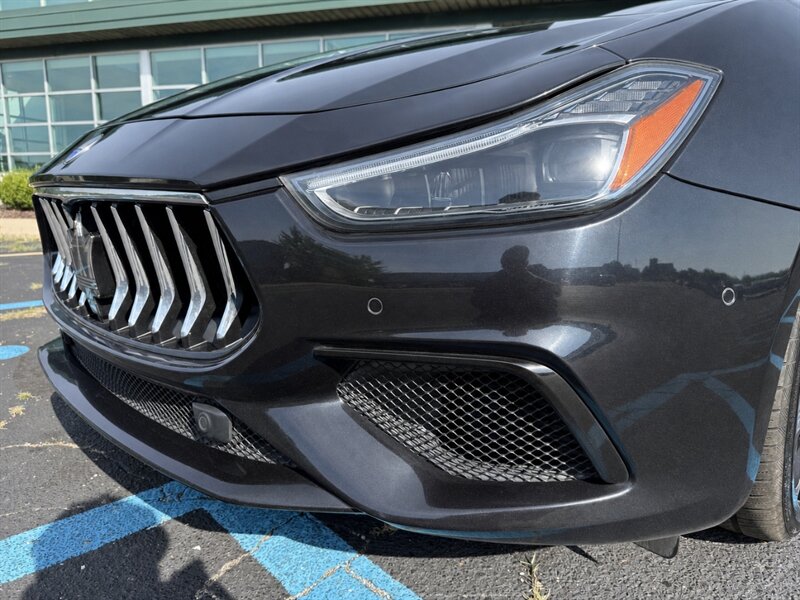 2018 Maserati Ghibli SQ4 GranSport - Photo 4 - Grand Rapids, MI 49512