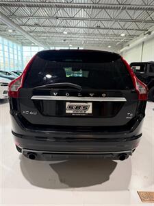 2017 Volvo XC60 T6 R-Design - Photo 6 - Grand Rapids, MI 49512