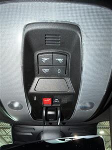 2017 Volvo XC60 T6 R-Design - Photo 10 - Grand Rapids, MI 49512