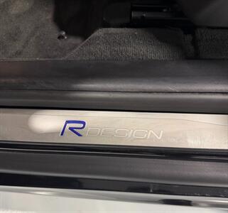 2017 Volvo XC60 T6 R-Design - Photo 5 - Grand Rapids, MI 49512