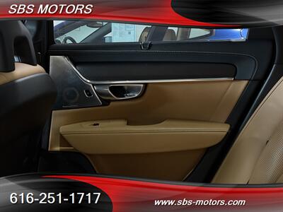 2018 Volvo V90 Cross Country T6 - Photo 12 - Grand Rapids, MI 49512