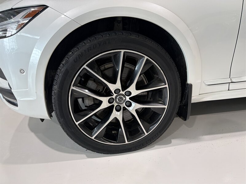 2018 Volvo V90 Cross Country T6 - Photo 18 - Grand Rapids, MI 49512