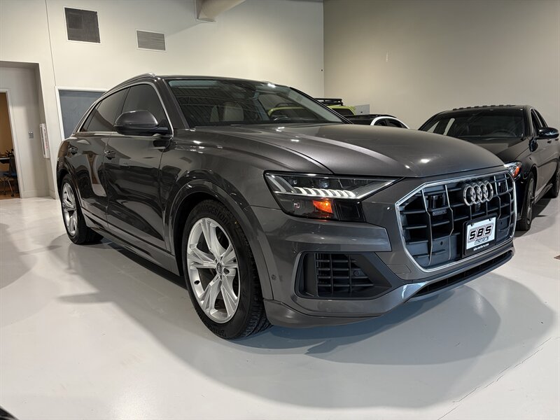 2019 Audi Q8 Prestige 55 TFSI   - Photo 1 - Grand Rapids, MI 49512