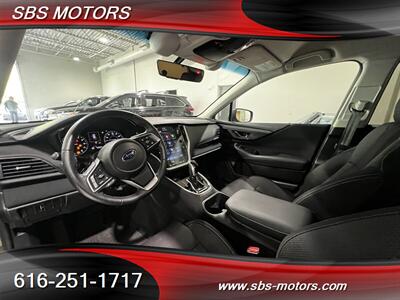 2020 Subaru Outback Premium   - Photo 11 - Grand Rapids, MI 49512