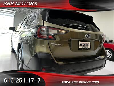 2020 Subaru Outback Premium   - Photo 5 - Grand Rapids, MI 49512