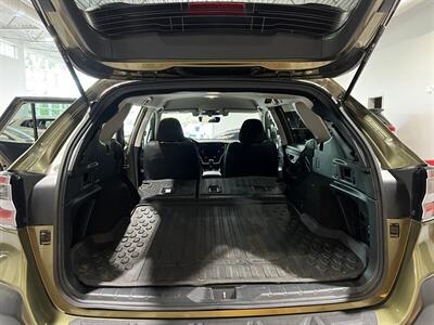 2020 Subaru Outback Premium   - Photo 8 - Grand Rapids, MI 49512
