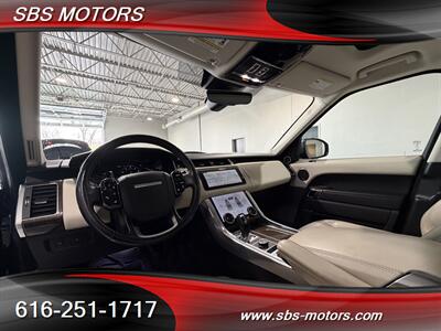 2019 Land Rover Range Rover Sport HSE   - Photo 5 - Grand Rapids, MI 49512