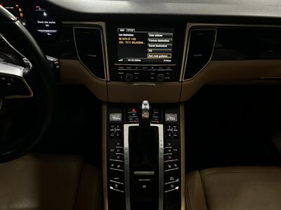 2016 Porsche Macan S   - Photo 11 - Grand Rapids, MI 49512