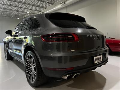 2016 Porsche Macan S   - Photo 8 - Grand Rapids, MI 49512