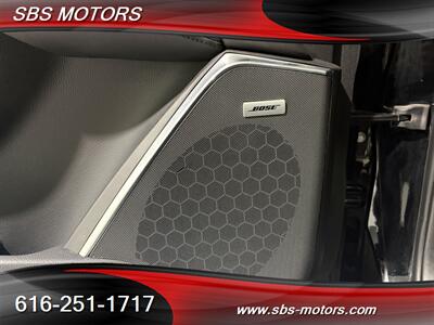 2016 Cadillac Escalade Premium Collection - Photo 18 - Grand Rapids, MI 49512