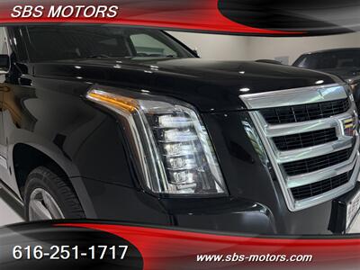 2016 Cadillac Escalade Premium Collection - Photo 2 - Grand Rapids, MI 49512