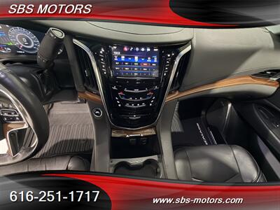 2016 Cadillac Escalade Premium Collection - Photo 27 - Grand Rapids, MI 49512