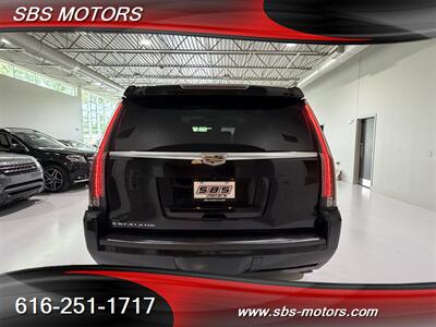 2016 Cadillac Escalade Premium Collection - Photo 12 - Grand Rapids, MI 49512