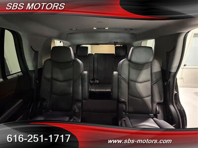 2016 Cadillac Escalade Premium Collection - Photo 34 - Grand Rapids, MI 49512