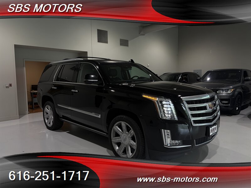 2016 Cadillac Escalade Premium Collection   - Photo 1 - Grand Rapids, MI 49512