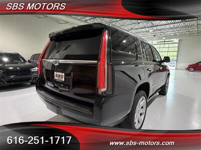 2016 Cadillac Escalade Premium Collection - Photo 13 - Grand Rapids, MI 49512