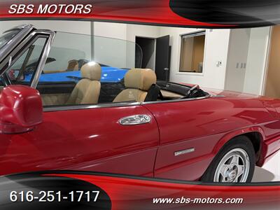 1991 Alfa Romeo Spider   - Photo 8 - Grand Rapids, MI 49512