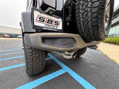 2017 Jeep Wrangler Unlimited Sahara   - Photo 12 - Grand Rapids, MI 49512