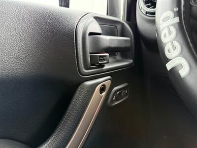 2017 Jeep Wrangler Unlimited Sahara   - Photo 29 - Grand Rapids, MI 49512