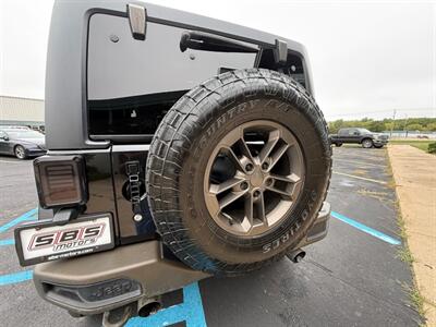 2017 Jeep Wrangler Unlimited Sahara   - Photo 14 - Grand Rapids, MI 49512