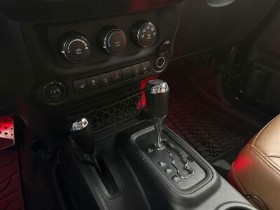2017 Jeep Wrangler Unlimited Sahara   - Photo 36 - Grand Rapids, MI 49512