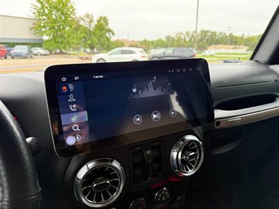 2017 Jeep Wrangler Unlimited Sahara   - Photo 38 - Grand Rapids, MI 49512