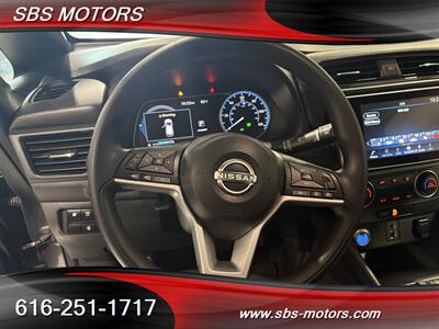 2024 Nissan LEAF S   - Photo 8 - Grand Rapids, MI 49512