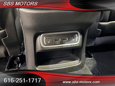 2022 Alfa Romeo Stelvio Ti   - Photo 32 - Grand Rapids, MI 49512