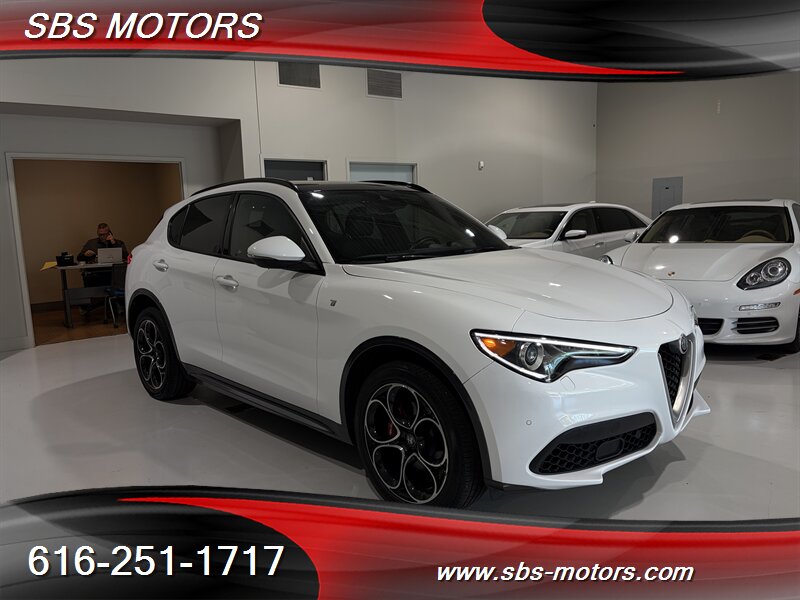 2022 Alfa Romeo Stelvio Ti   - Photo 1 - Grand Rapids, MI 49512