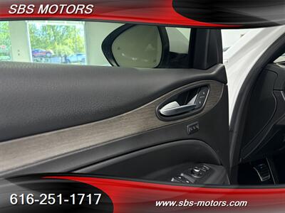 2022 Alfa Romeo Stelvio Ti   - Photo 15 - Grand Rapids, MI 49512