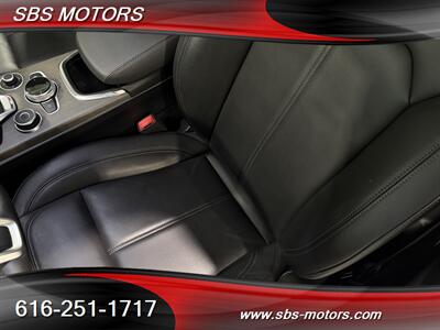 2022 Alfa Romeo Stelvio Ti   - Photo 17 - Grand Rapids, MI 49512