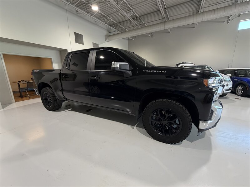2019 Chevrolet Silverado 1500 LT - Photo 17 - Grand Rapids, MI 49512