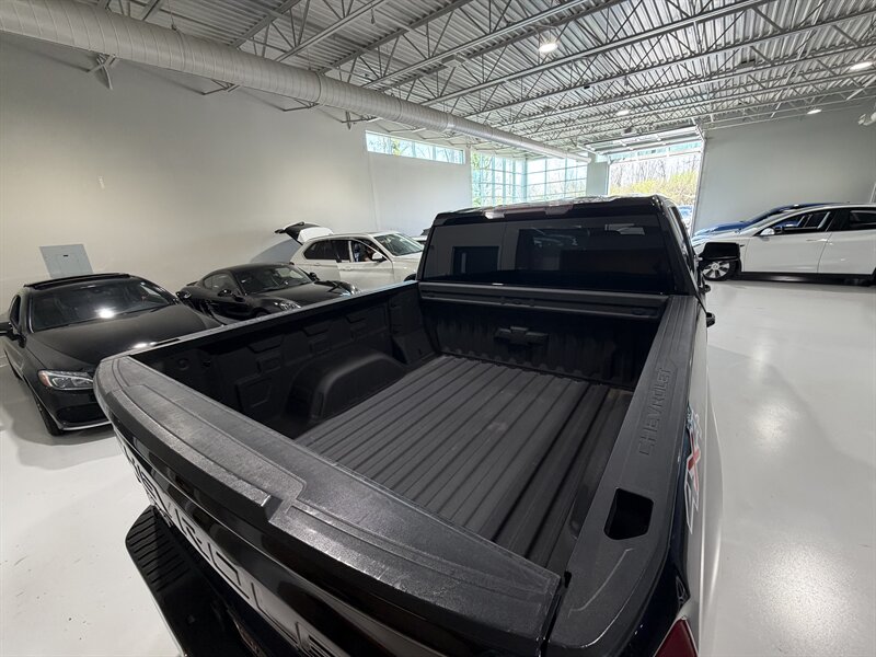 2019 Chevrolet Silverado 1500 LT - Photo 16 - Grand Rapids, MI 49512