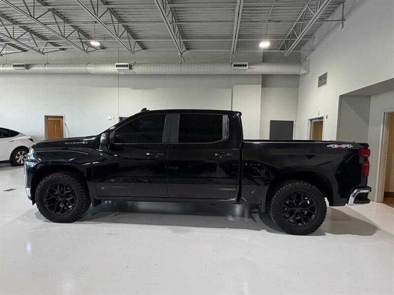 2019 Chevrolet Silverado 1500 LT - Photo 5 - Grand Rapids, MI 49512