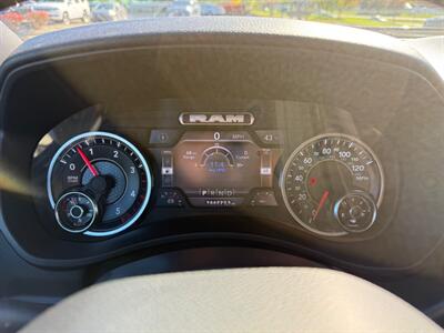 2024 RAM 3500 Big Horn   - Photo 35 - Grand Rapids, MI 49512