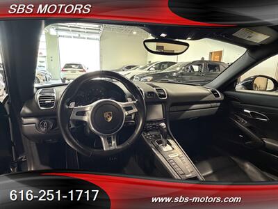 2016 Porsche Cayman Black Edition   - Photo 9 - Grand Rapids, MI 49512