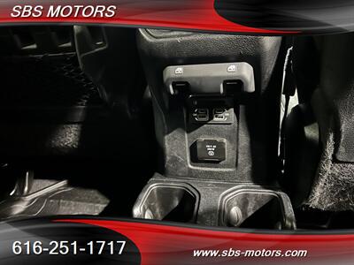 2021 Jeep Gladiator Rubicon   - Photo 11 - Grand Rapids, MI 49512