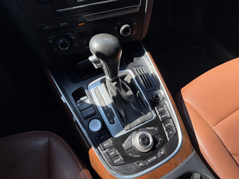 2012 Audi Q5 2.0T quattro Premium Plus - Photo 28 - Grand Rapids, MI 49512