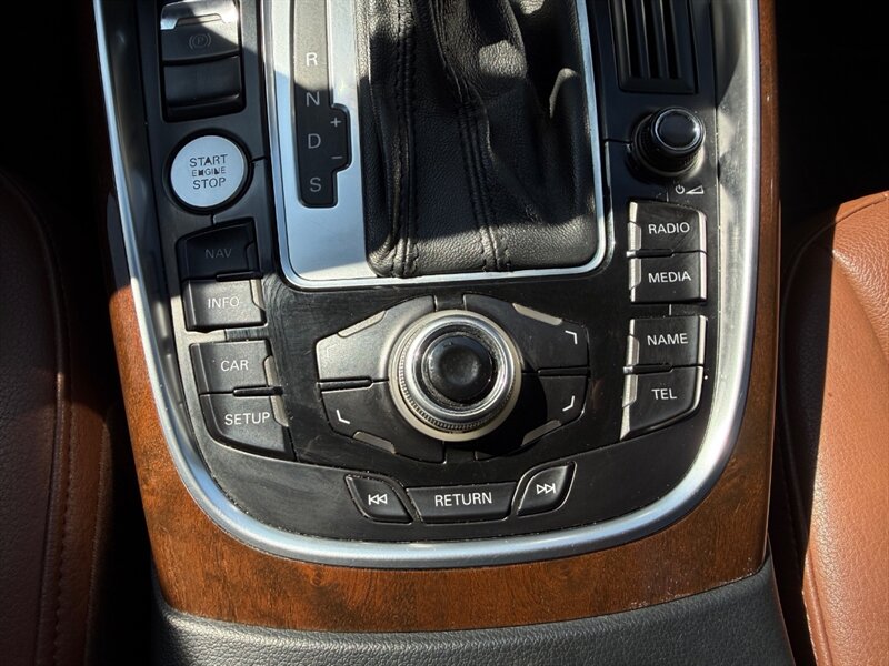 2012 Audi Q5 2.0T quattro Premium Plus - Photo 27 - Grand Rapids, MI 49512
