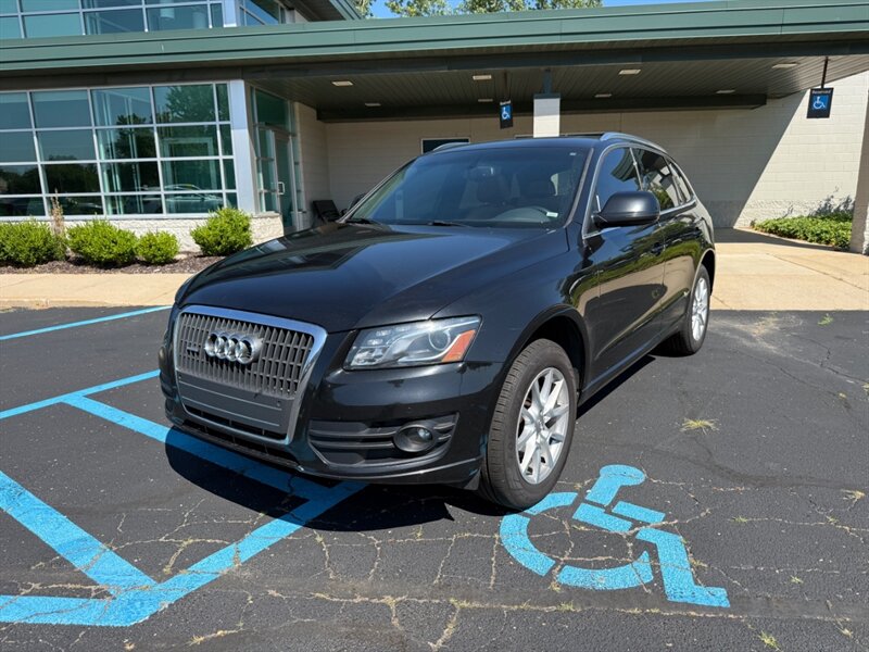 2012 Audi Q5 2.0T quattro Premium Plus - Photo 6 - Grand Rapids, MI 49512