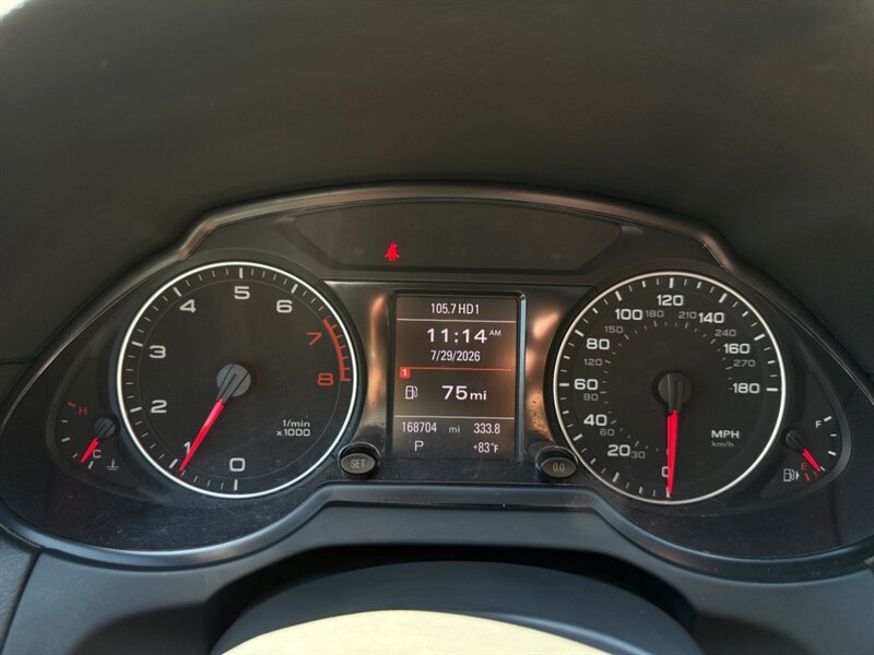2012 Audi Q5 2.0T quattro Premium Plus - Photo 18 - Grand Rapids, MI 49512
