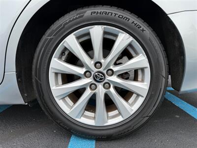 2019 Toyota Camry LE - Photo 11 - Grand Rapids, MI 49512