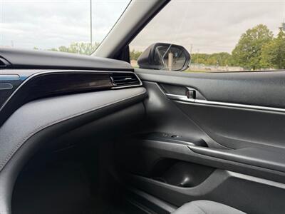 2019 Toyota Camry LE - Photo 35 - Grand Rapids, MI 49512
